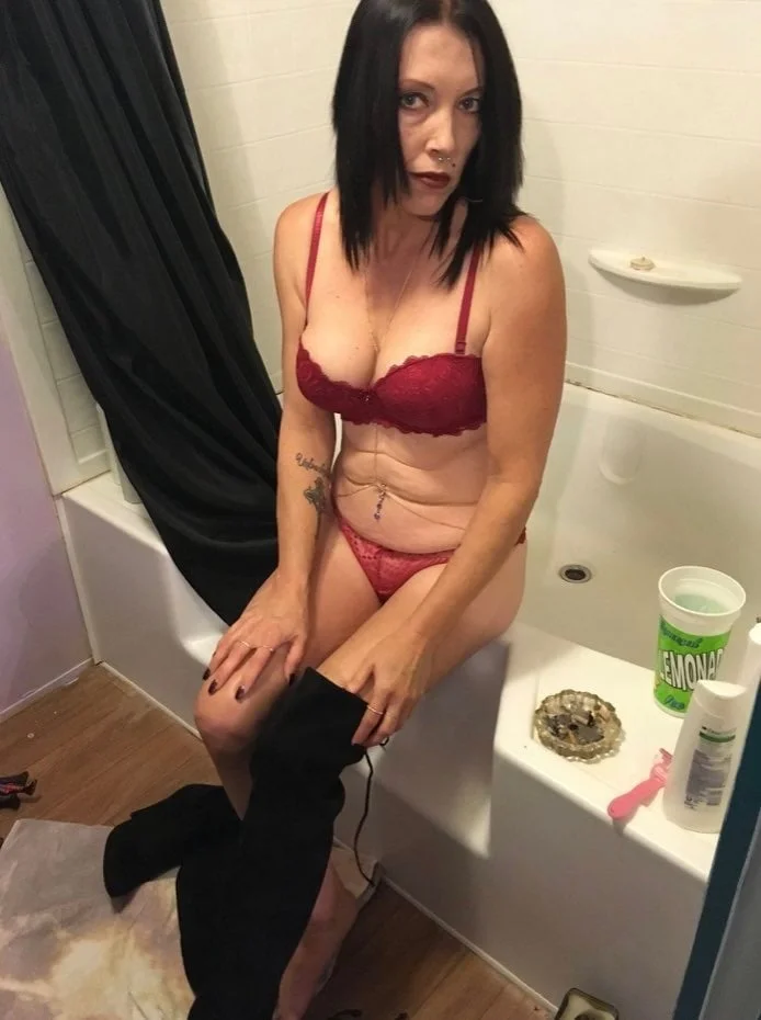 Halcyon Gold OnlyFans