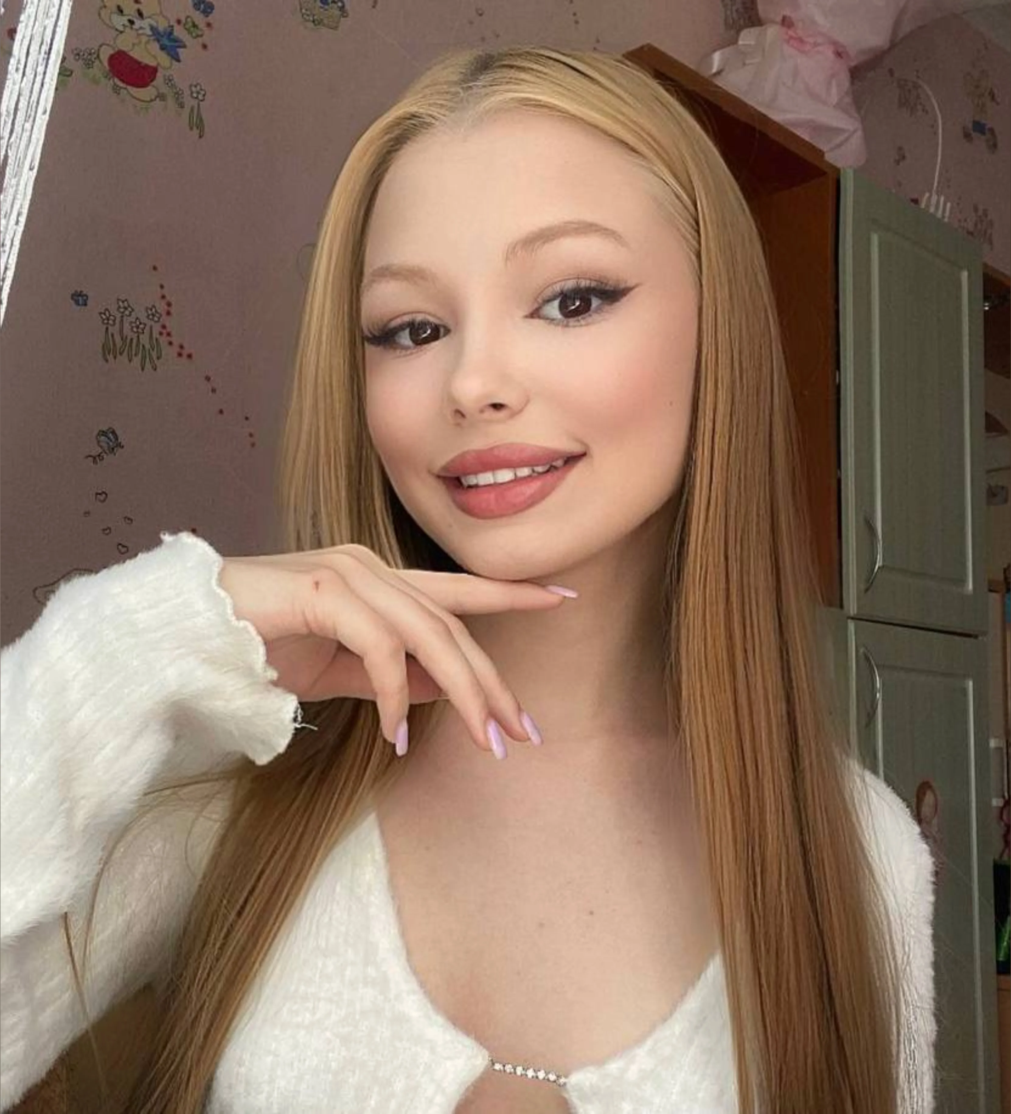 Shelly Moss 🌸 OnlyFans