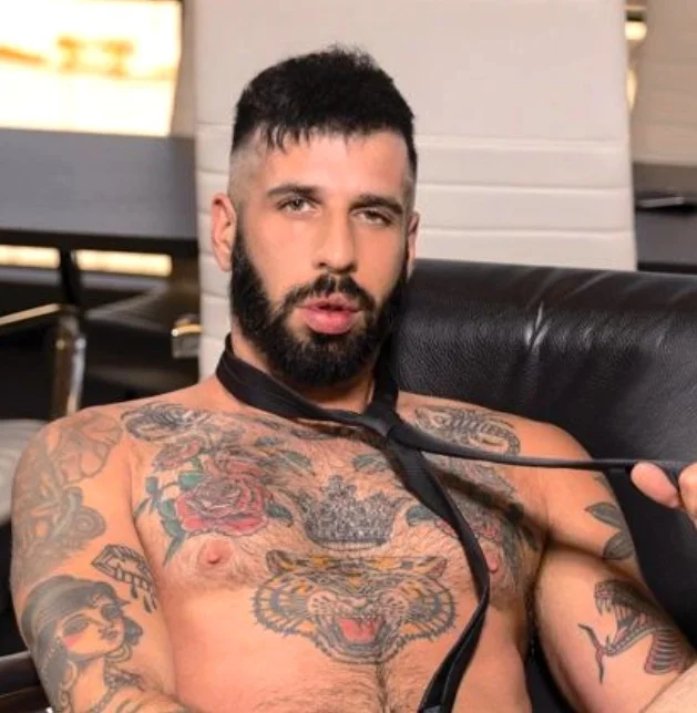 Romeodavisxl (18+) OnlyFans