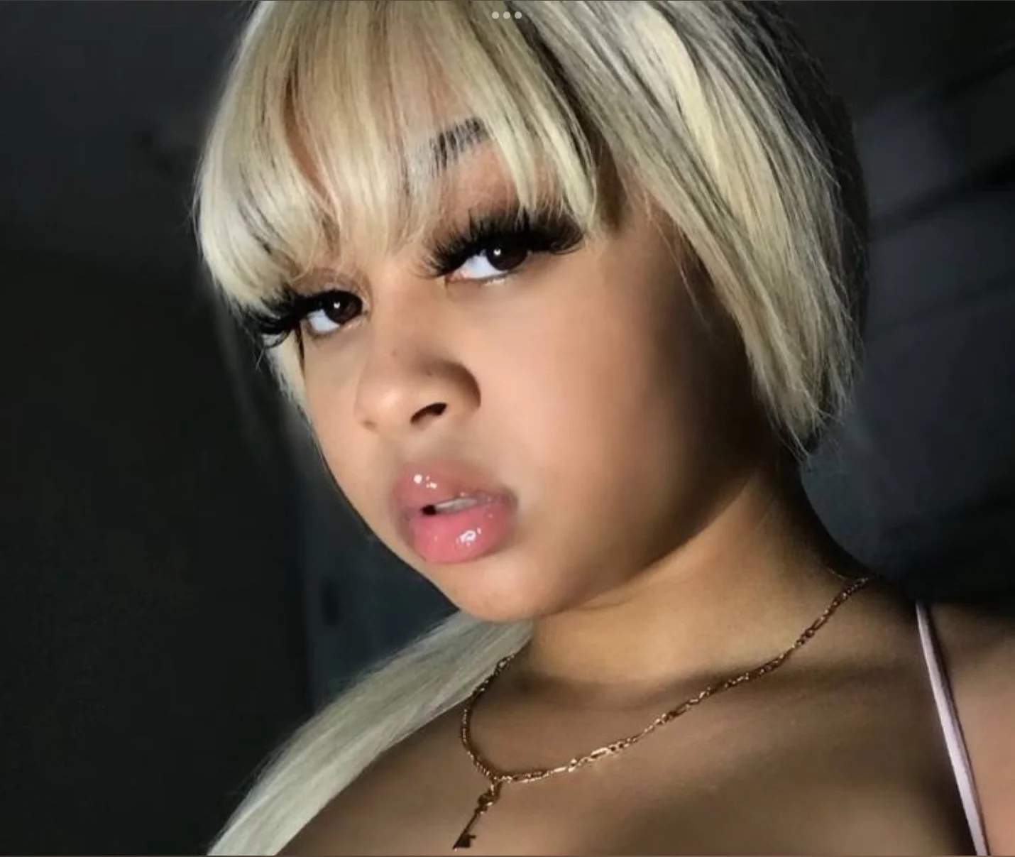 𝐕𝐈𝐃𝐄𝐎𝐂𝐀𝐋𝐋 𝒜𝓂𝑜𝓊𝓇 🥛🧸 OnlyFans