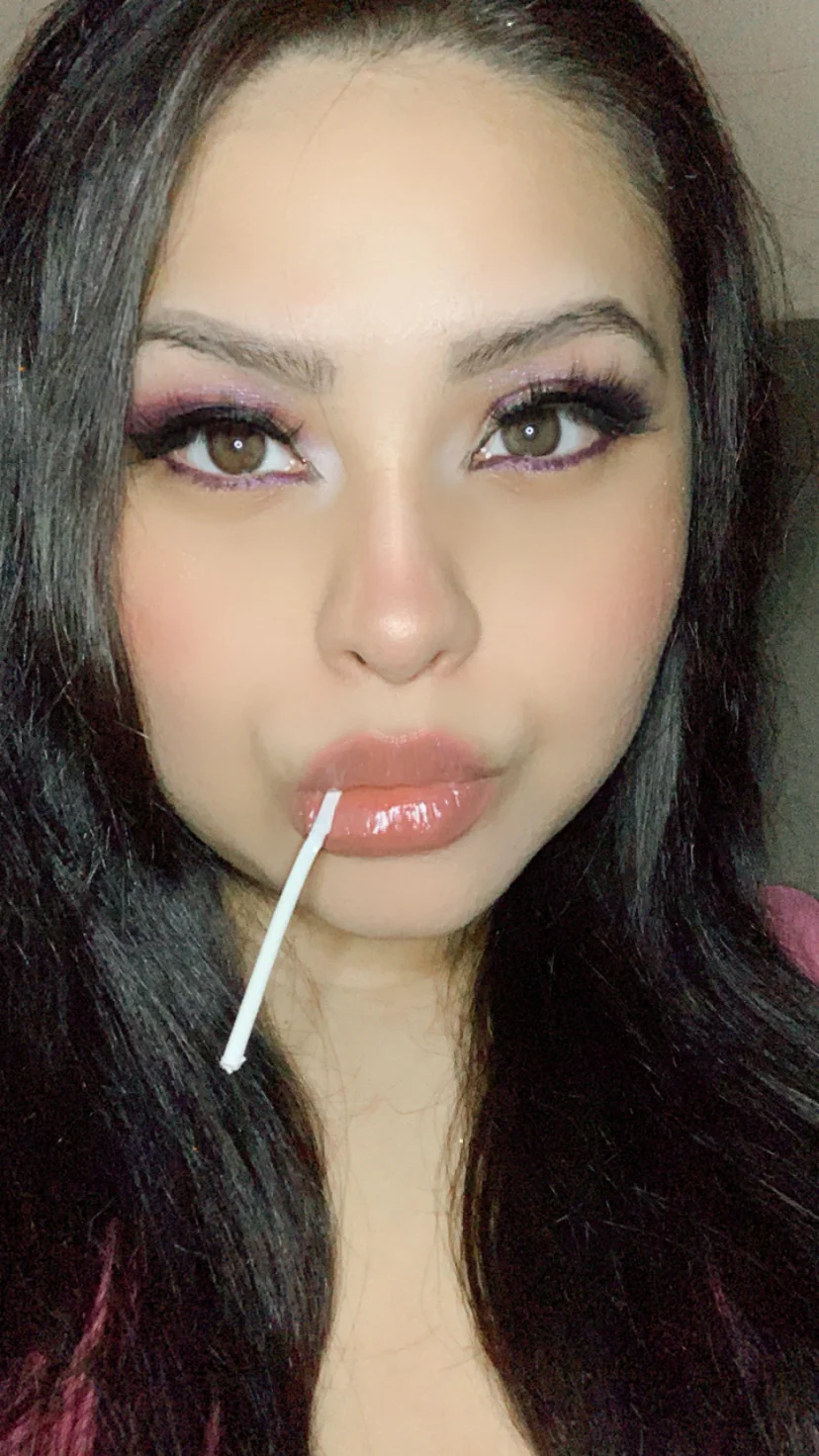 Karmela King OnlyFans