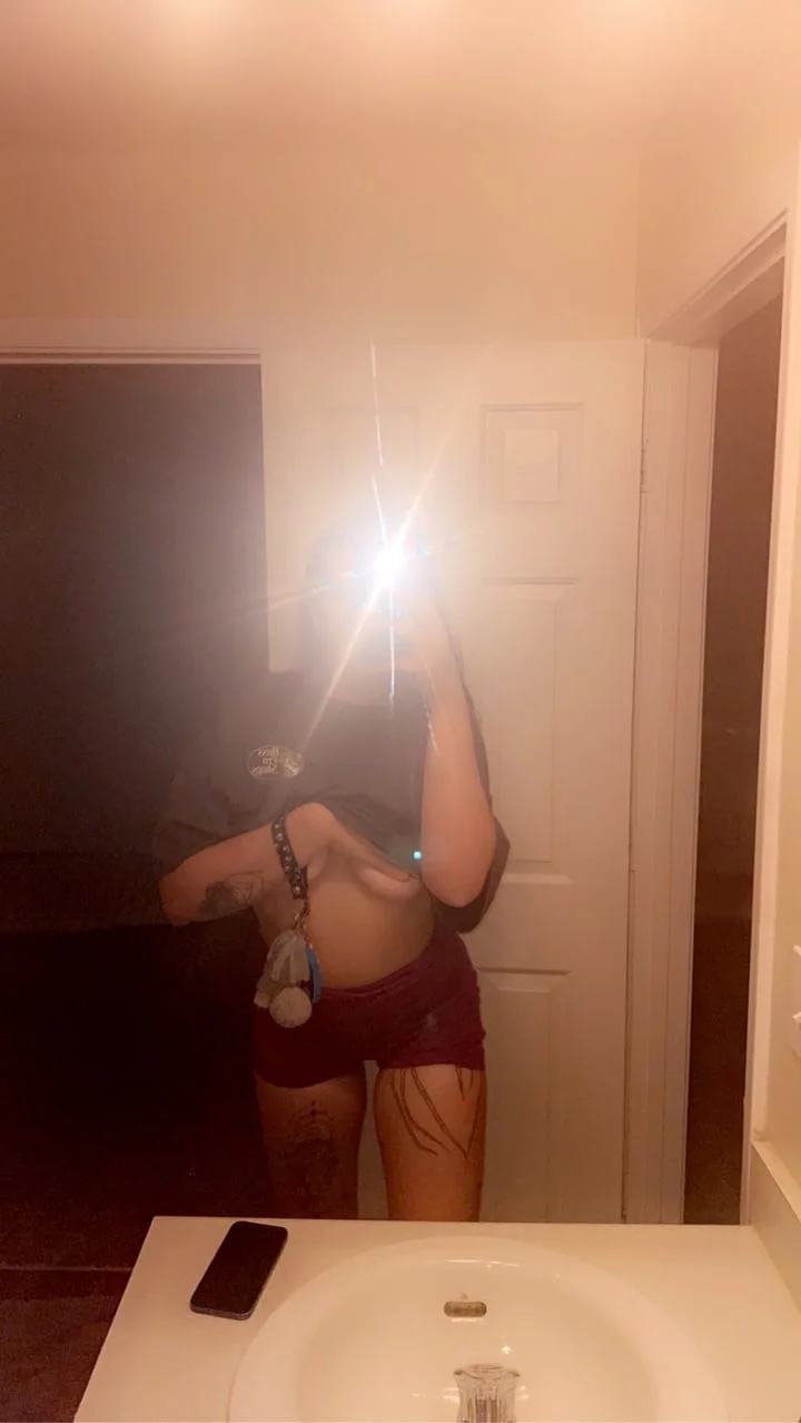 Nov3mberbaby OnlyFans