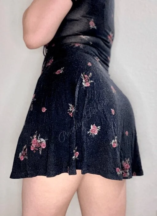 Peachyselene OnlyFans