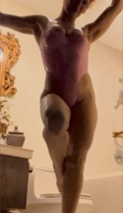 Redwhispers OnlyFans