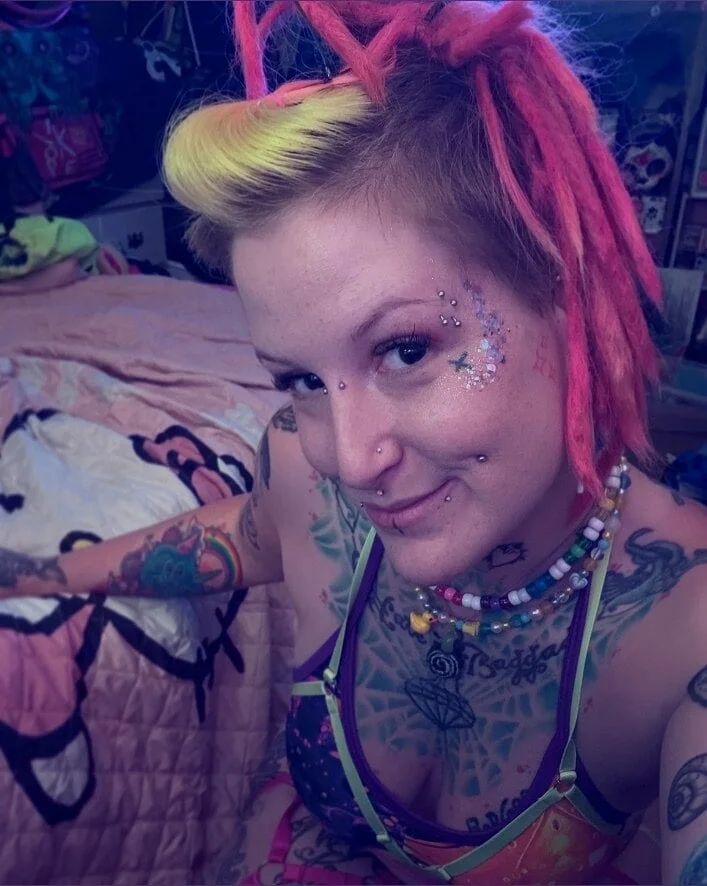 Roxiiriottfree OnlyFans