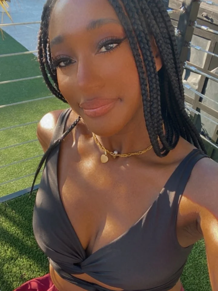 Sunflowersandgoldenhour OnlyFans