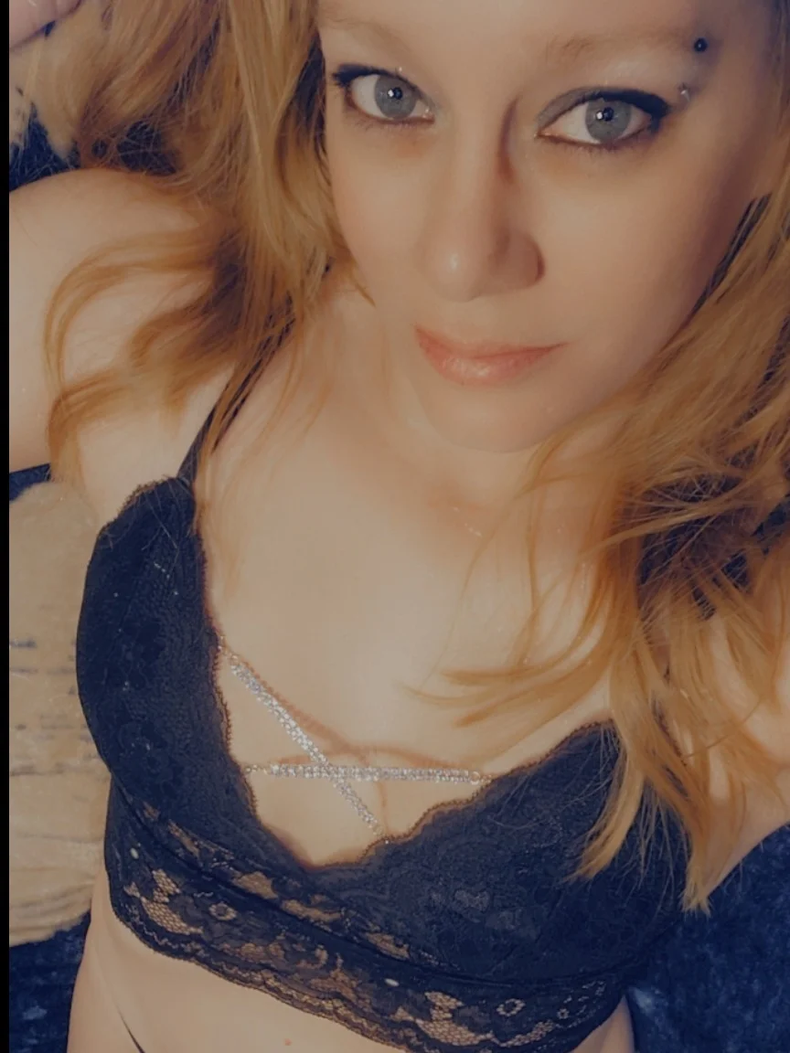 Scarlett Nicole OnlyFans