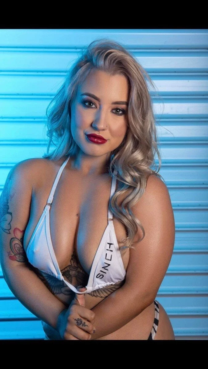 Theonlyariana OnlyFans