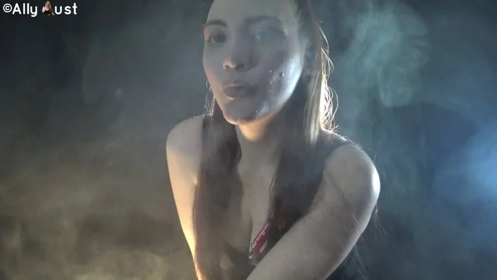 Smokingally OnlyFans