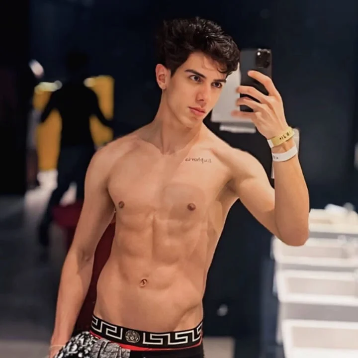 Vitoryoongi OnlyFans