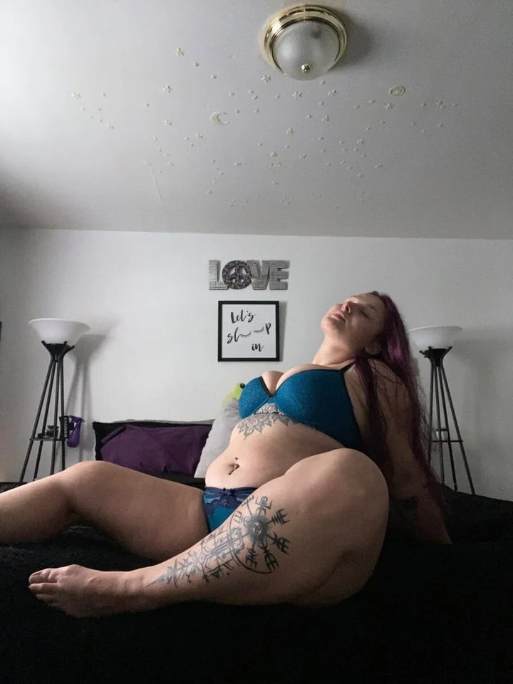 Elizzuuhbeth OnlyFans