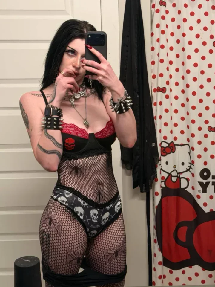 𝕽𝖆𝖞 ♡ OnlyFans