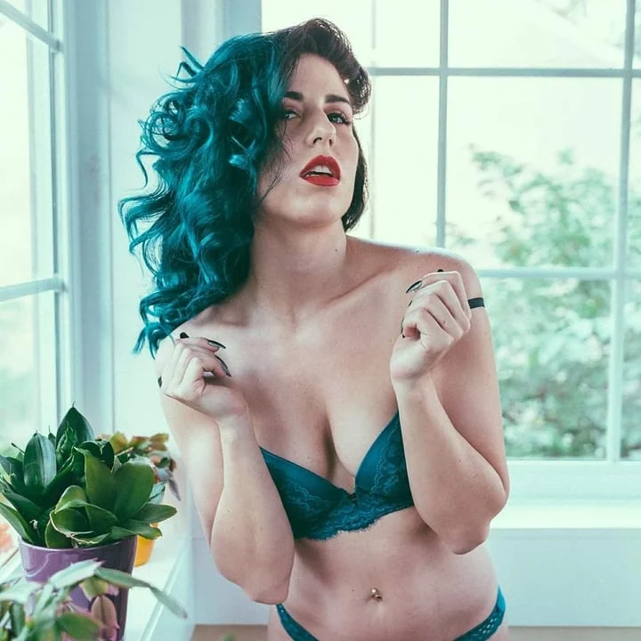 Stagger Leah OnlyFans