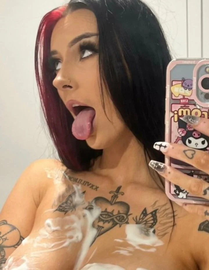 Nikkirita OnlyFans