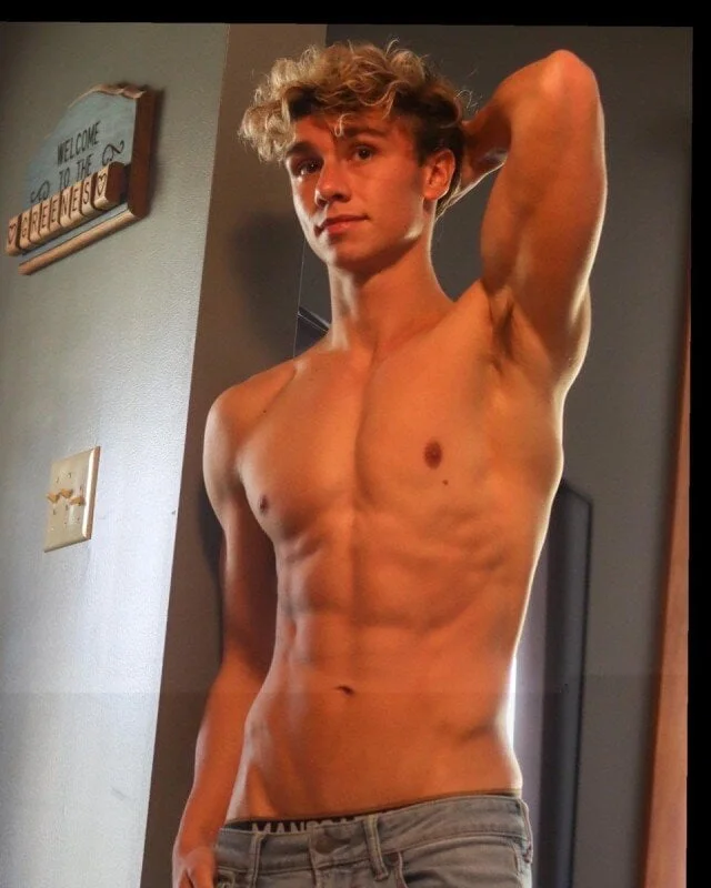 Curlygoldenretriever OnlyFans