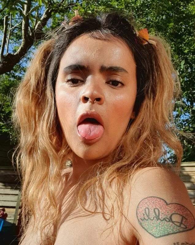 Shineeyegal OnlyFans