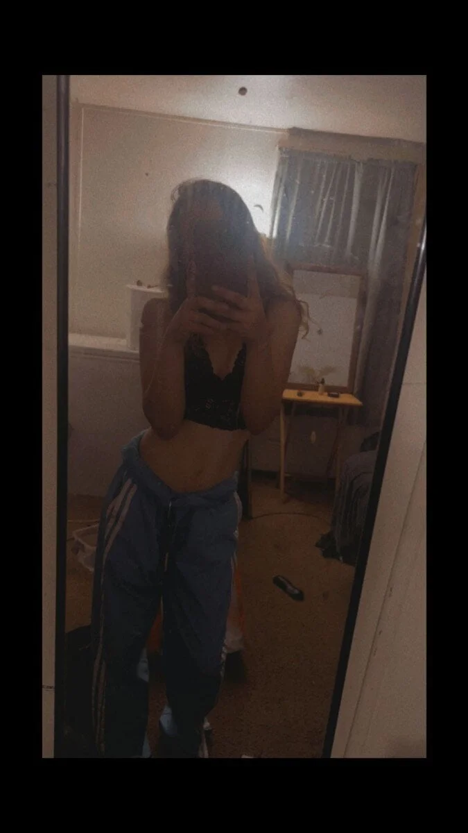 Lonelybabe1 OnlyFans