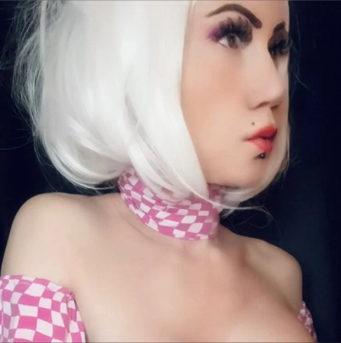 Chloeplayful OnlyFans