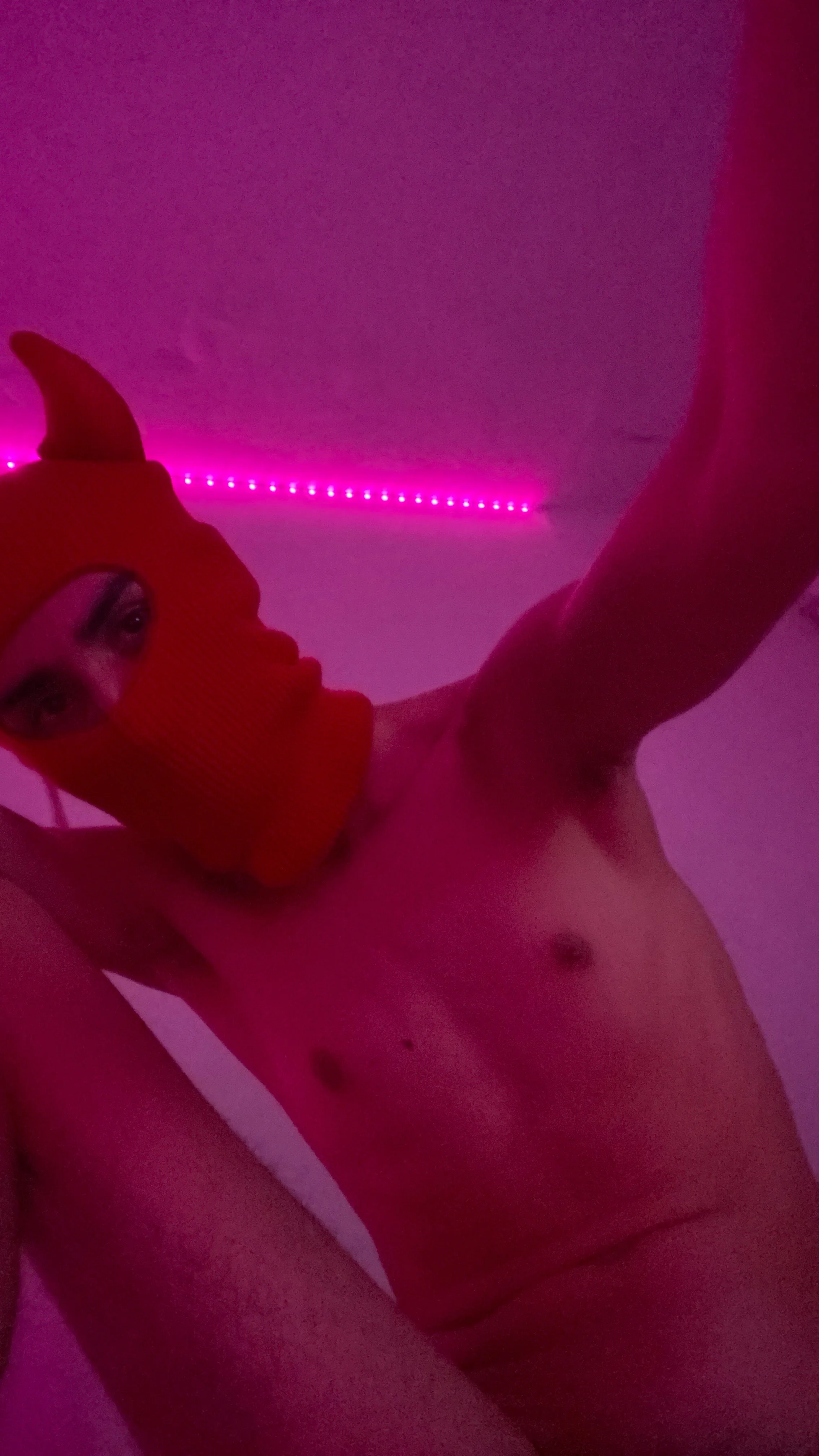 Devil twink OnlyFans