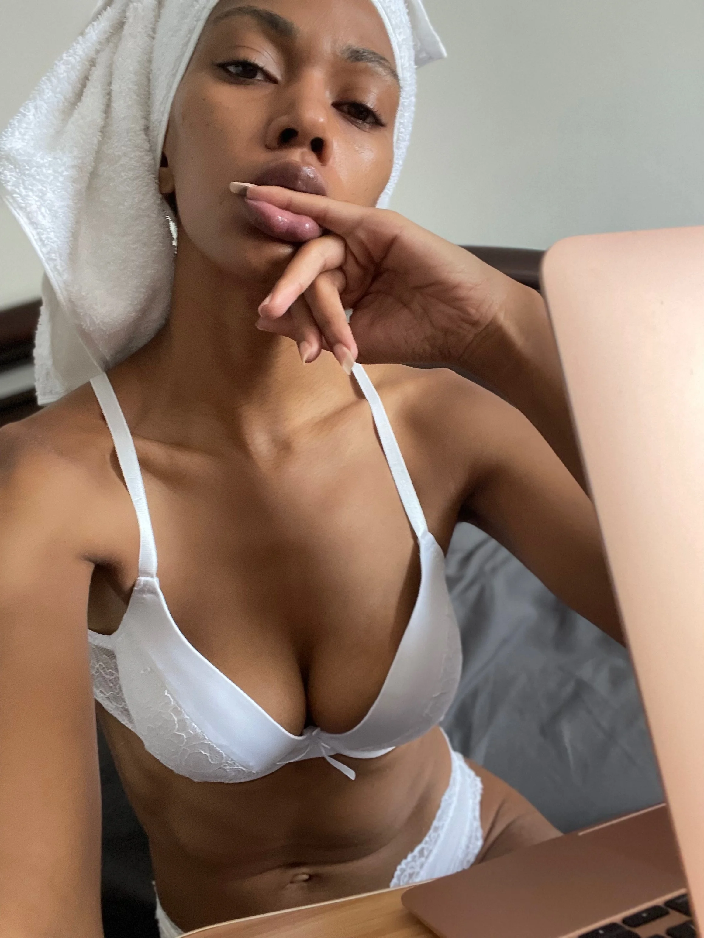 ORIAKU ⭐️ OnlyFans