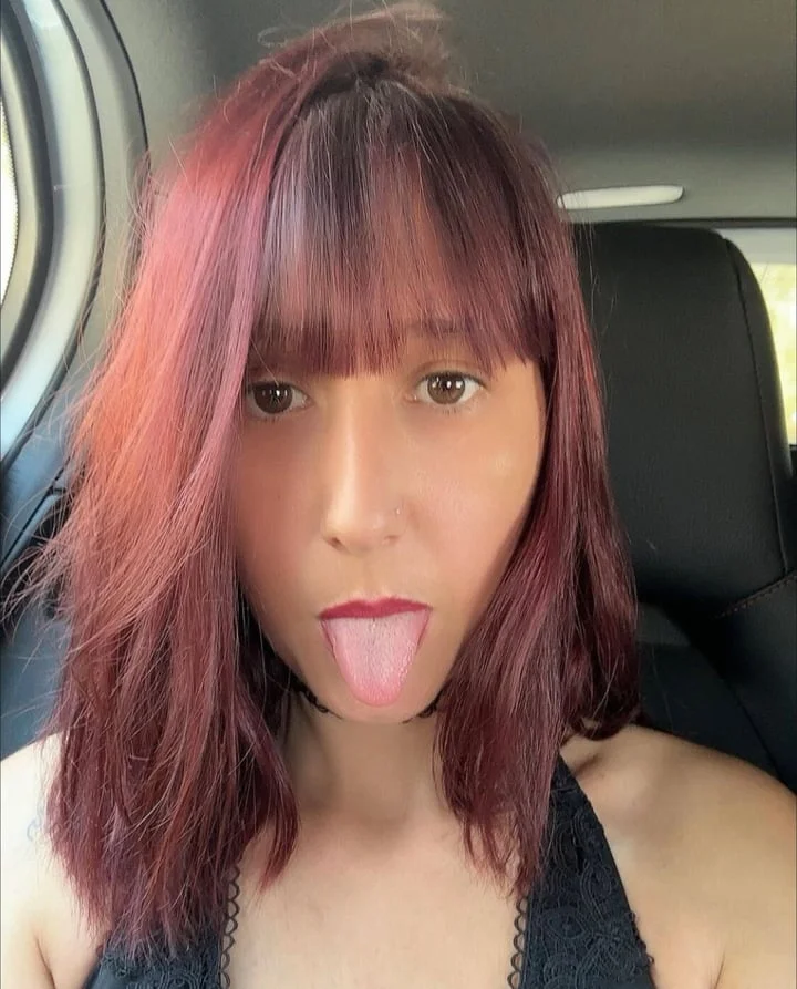 Ladamadeshallott OnlyFans