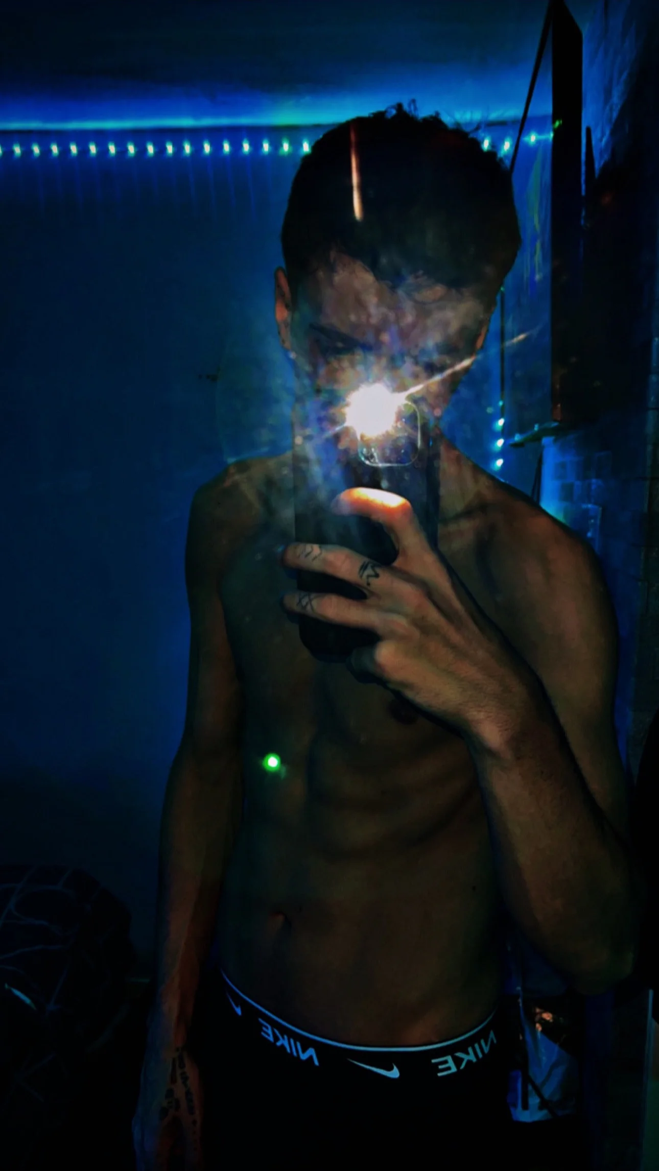 D A N I E L | T H O R N E OnlyFans